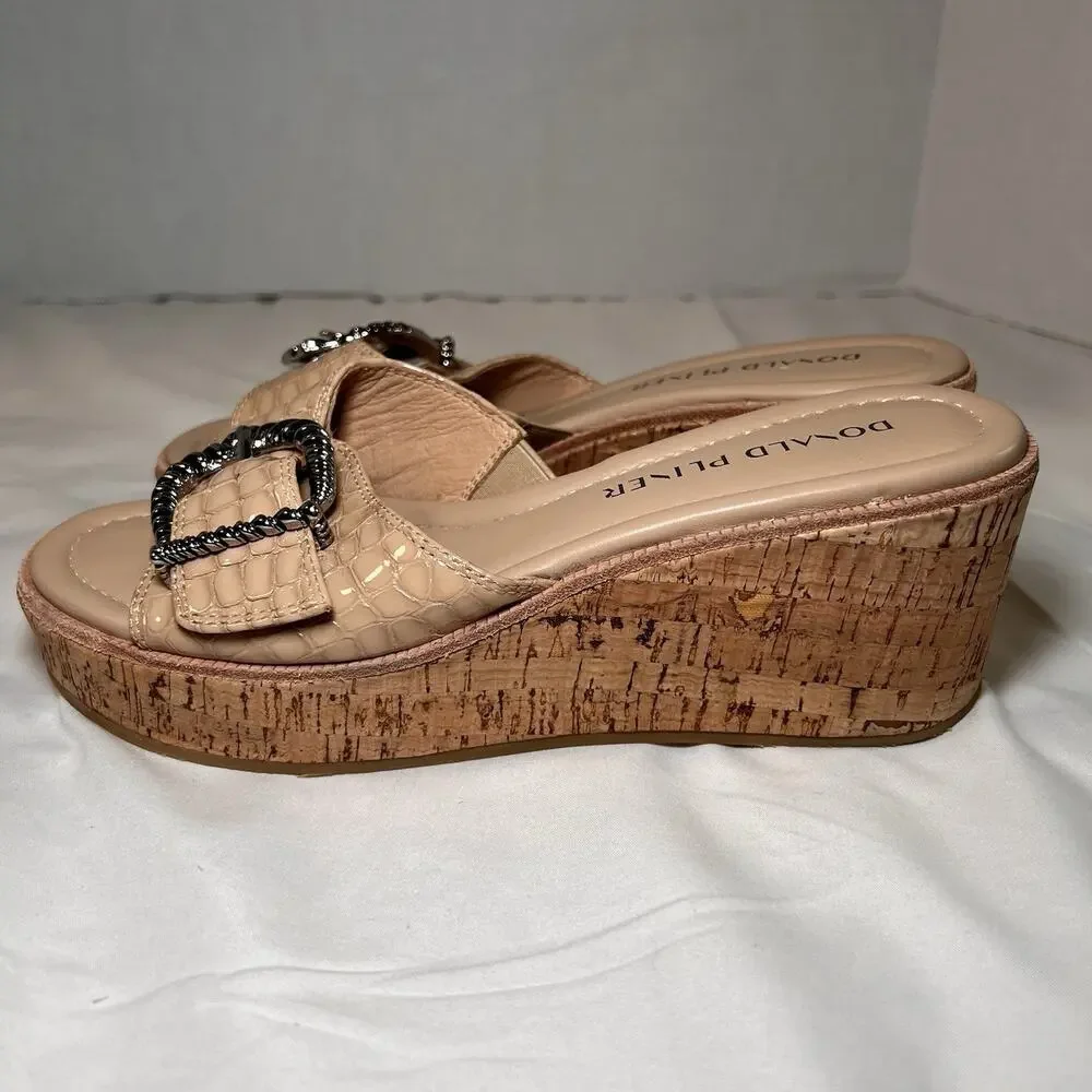 Donald Pliner Womens Size 7M Nude Croc Embossed Silver Buckle Cork Wedge Sandals